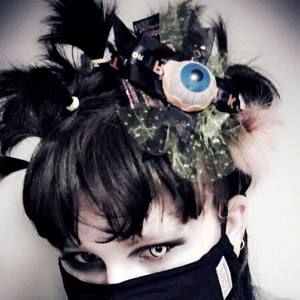 Meet your Posher, Star